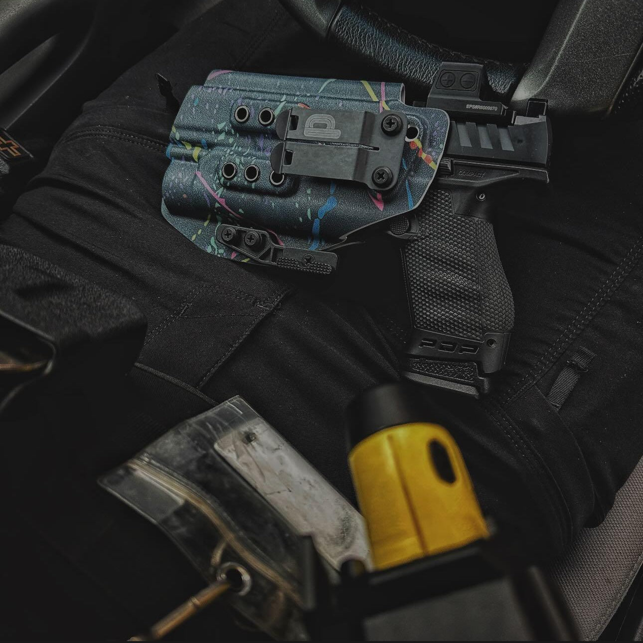 (IWB) Inside-The-Waistband Holster